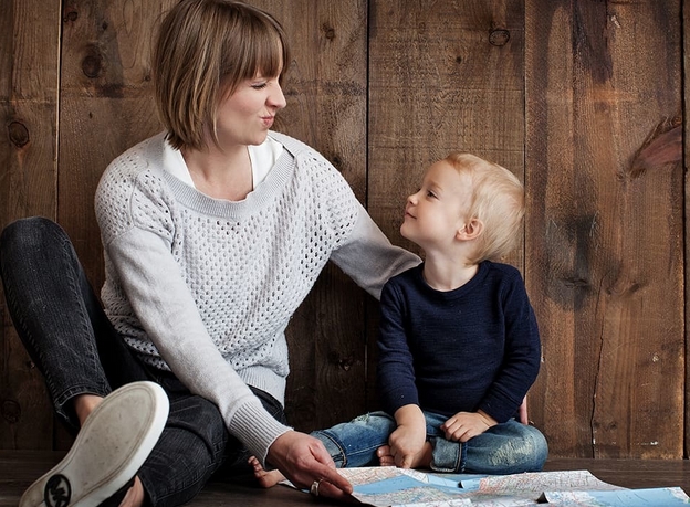 9 Money Lessons That You Can Learn From a Single Parent